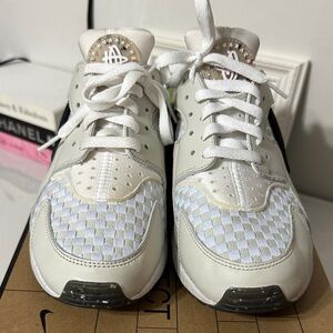 Nike White and Cream Huarache Woven Sneakers